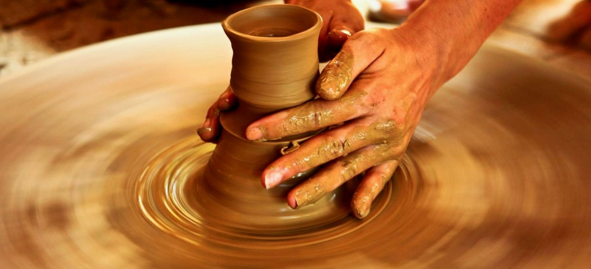 Pottery, Earthen Arts and Craft